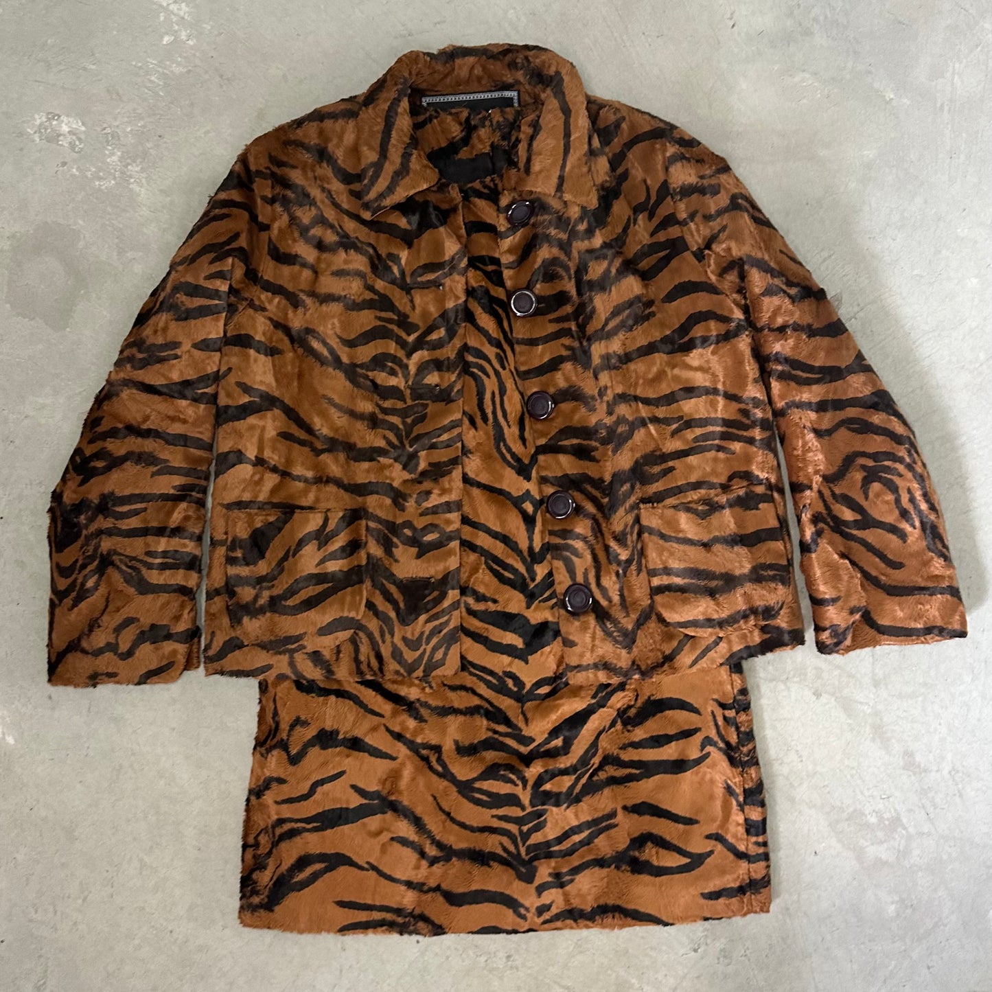 Versace Faux Fur Tiger Print Set