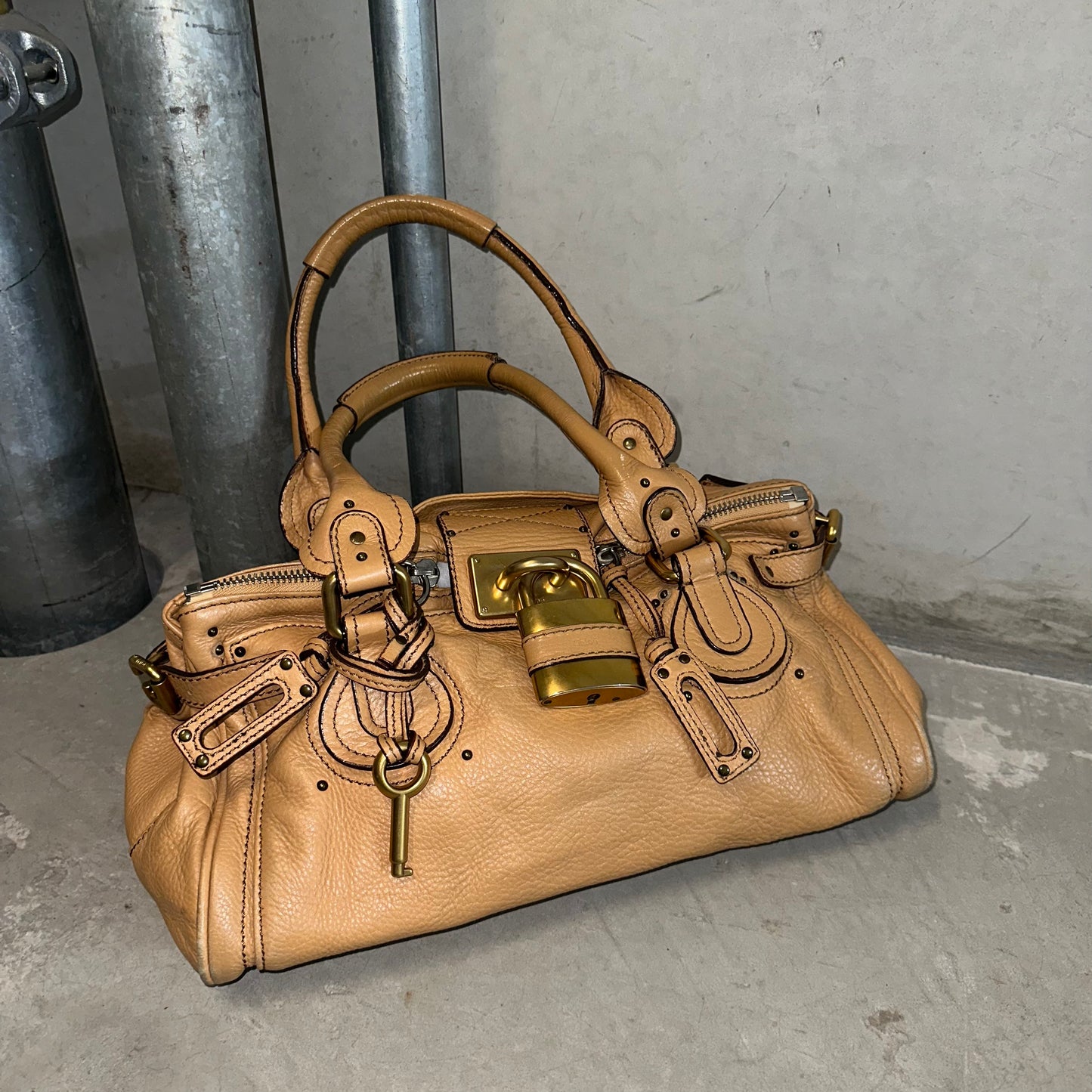 Authentic chloe paddington bag hotsell
